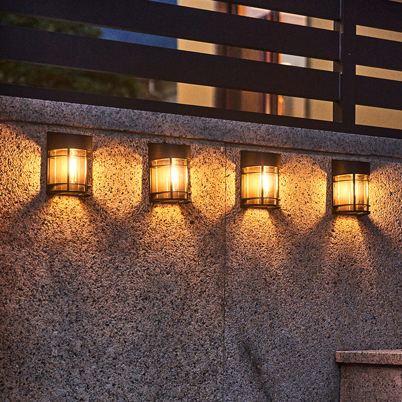 LED Solar Garden Light Outdoor - Smart Garden Fence ulasan dan harga